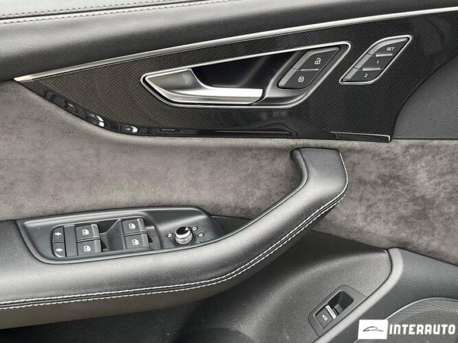Audi Q7 39 interauto-car