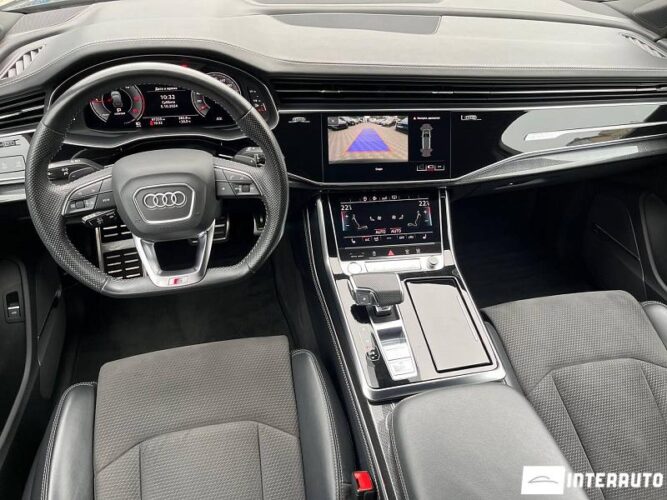Audi Q7 41 interauto-car