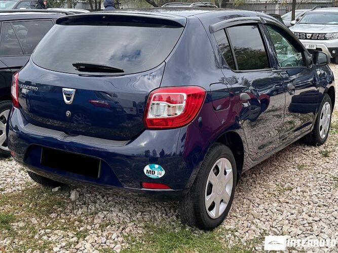 dacia Sandero 2013