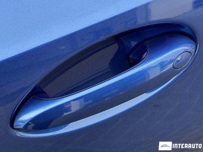 BMW 330E 58 interauto-car