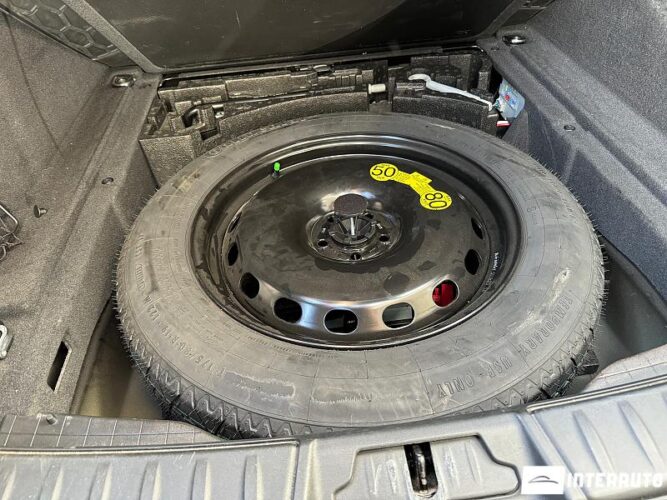 Jaguar F-Pace 63 interauto-car