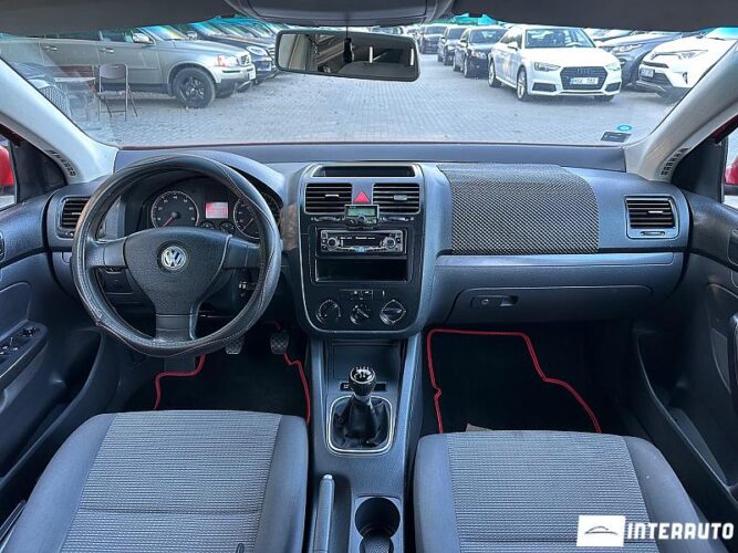 Volkswagen Golf 34 interauto-car