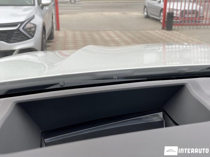 BMW X6 3.0D 48 interauto-car