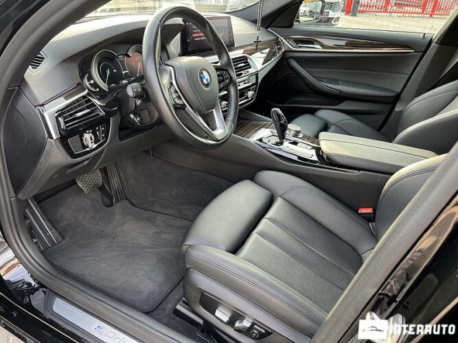 BMW 530e 40 interauto-car