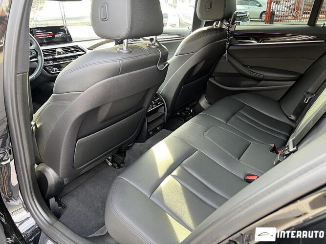 BMW 530e 54 interauto-car