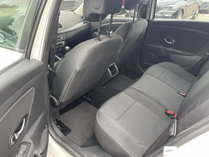 Renault Megane 40 interauto-car