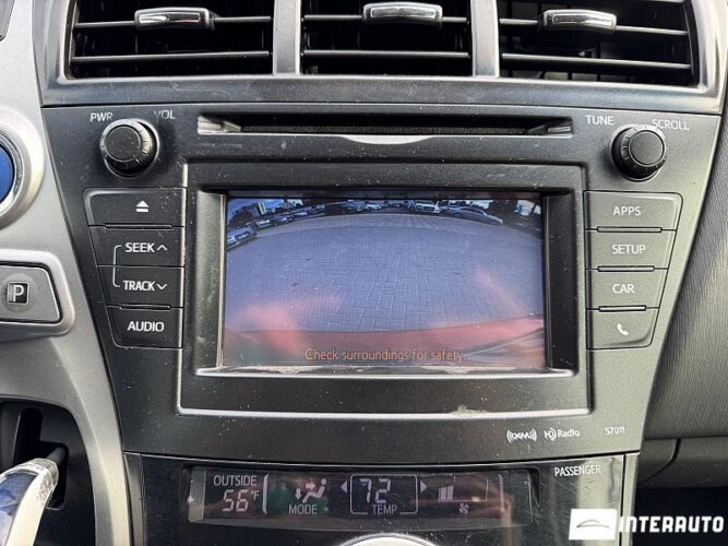 Toyota Prius Plus / V 52 interauto-car