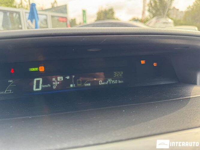 Toyota Prius Plus / V 51 interauto-car