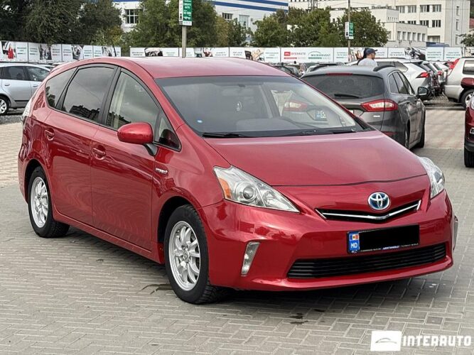Toyota Prius Plus / V 41 interauto-car
