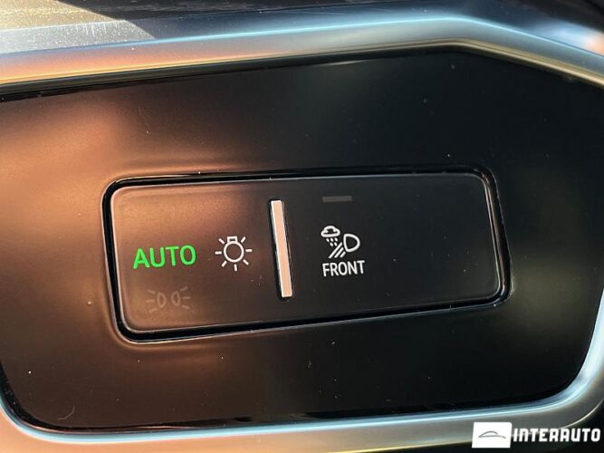 Audi S6 59 interauto-car