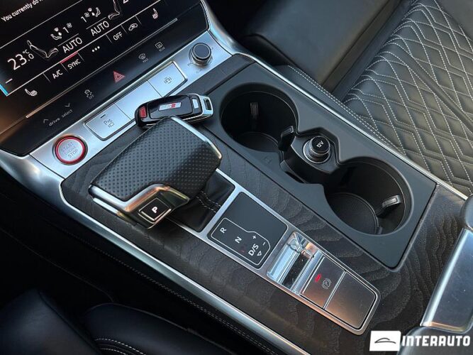 Audi S6 49 interauto-car