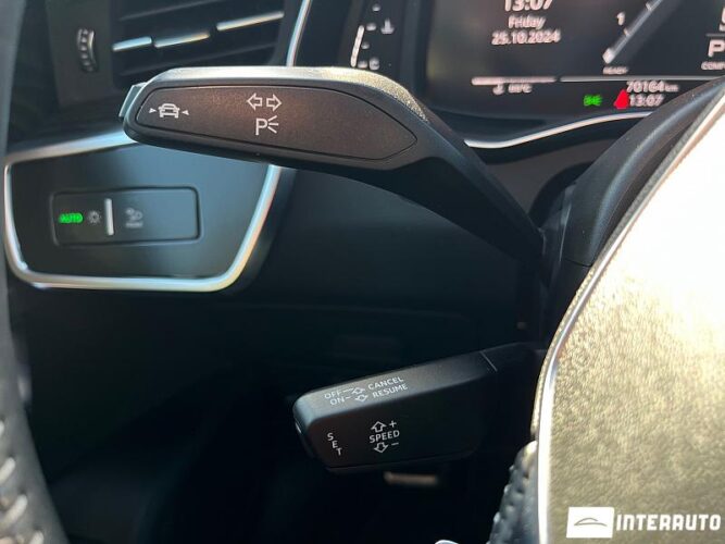 Audi S6 58 interauto-car