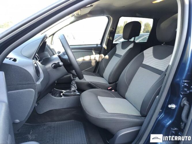 Dacia Duster 31 interauto-car