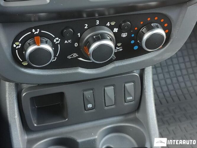 Dacia Duster 39 interauto-car