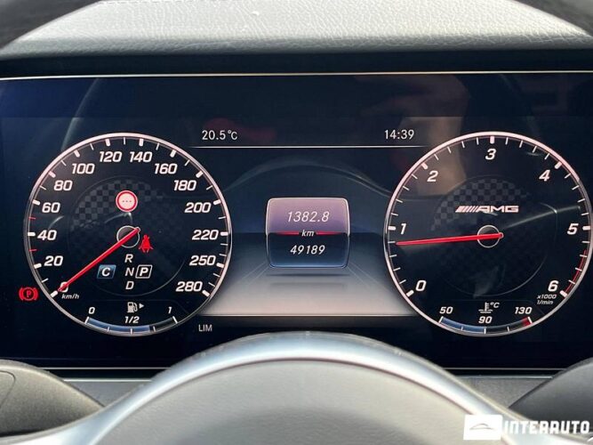 Mercedes E 220 39 interauto-car