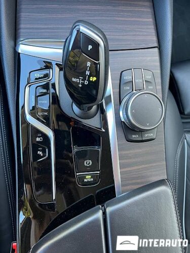 BMW 545e 44 interauto-car