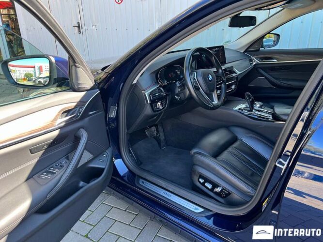 BMW 545e 36 interauto-car