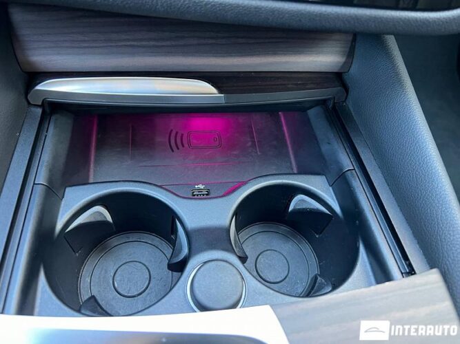 BMW 545e 43 interauto-car