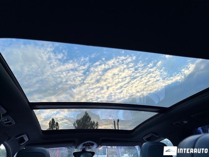 Porsche Cayenne S Hybrid 48 interauto-car