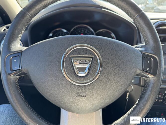 Dacia Sandero Stepway 38 interauto-car