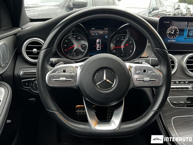 Mercedes C 300 44 interauto-car