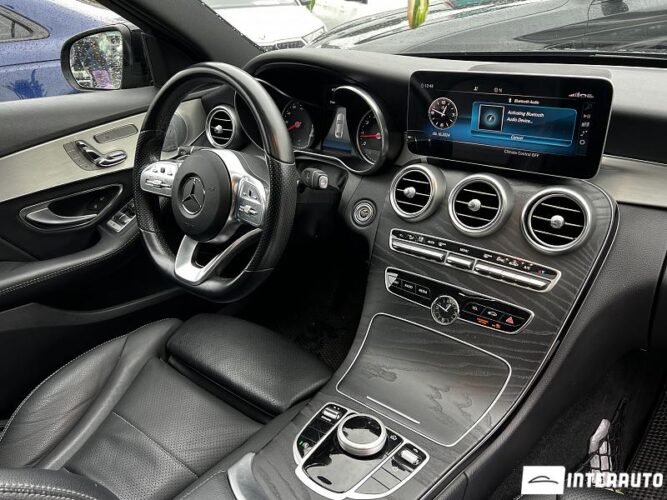 Mercedes C 300 37 interauto-car