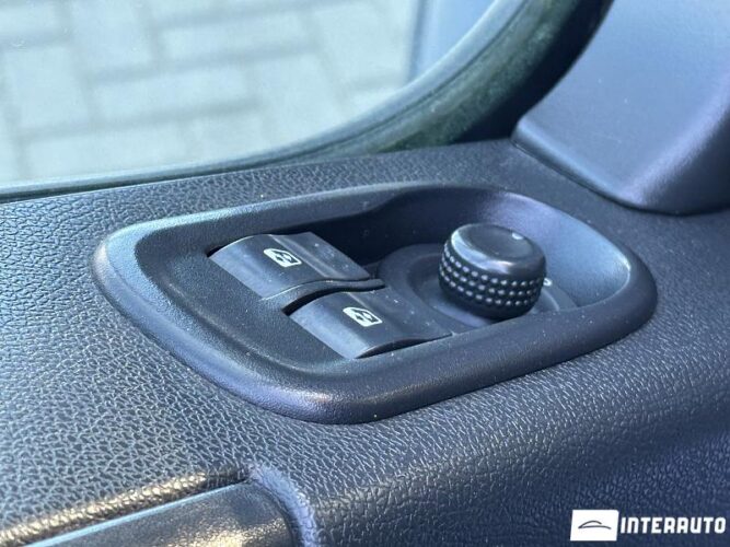 Renault Master 33 interauto-car