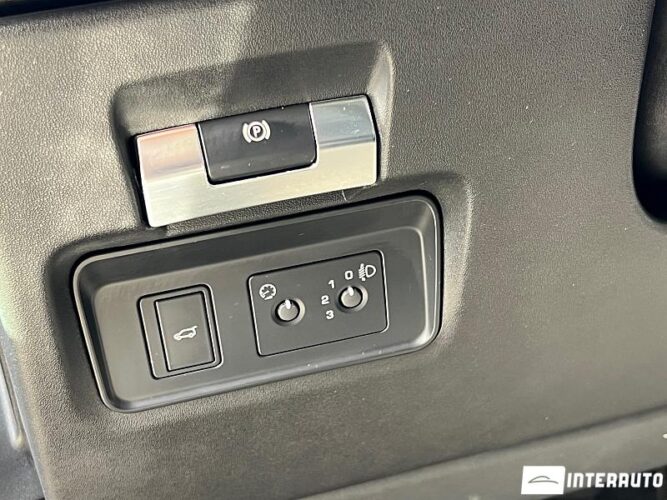 Land Rover Range Rover Evoque 42 interauto-car