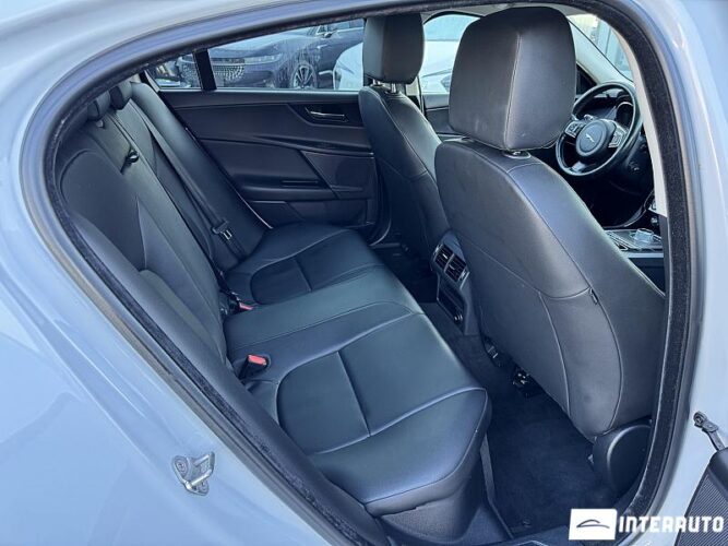 Jaguar XE 57 interauto-car