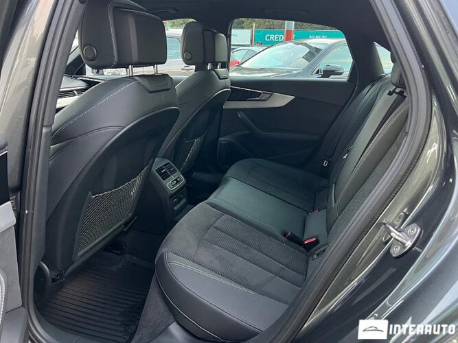 Audi A4 51 interauto-car