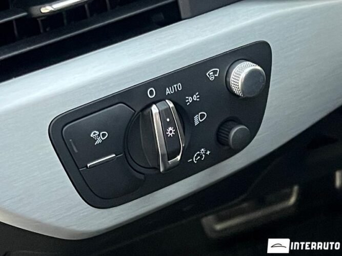 Audi A4 46 interauto-car