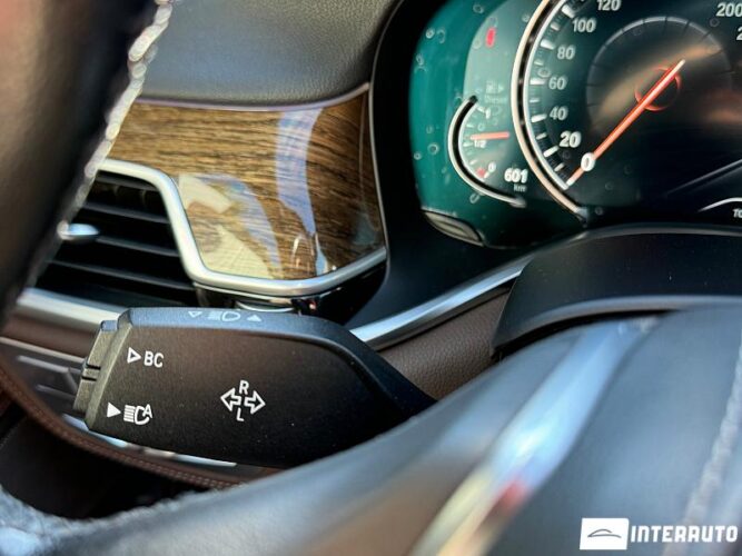 BMW 750 60 interauto-car