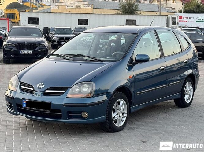 Nissan Almera Tino 34 interauto-car