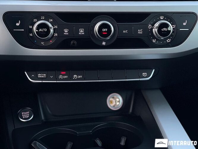 Audi A4 44 interauto-car