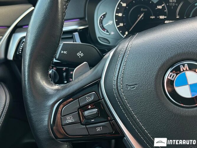 BMW 530e 39 interauto-car