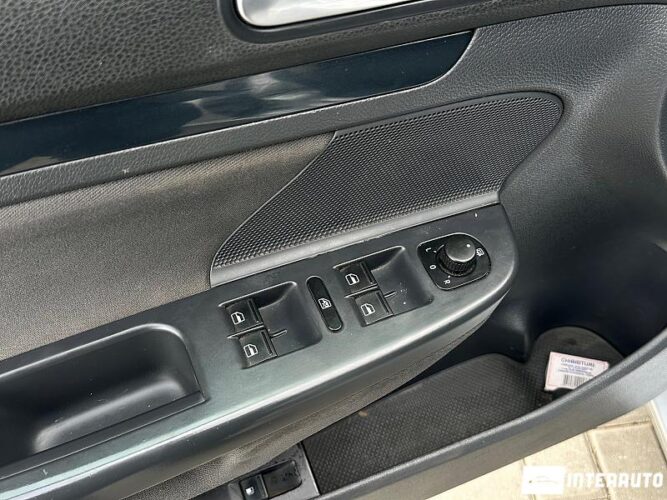 Volkswagen Golf GT 34 interauto-car