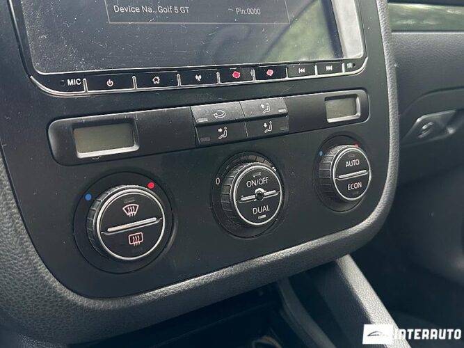 Volkswagen Golf GT 40 interauto-car