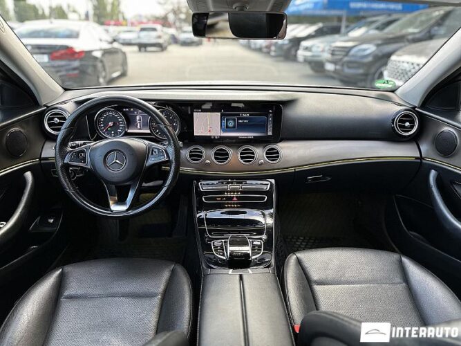 Mercedes E 220 50 interauto-car