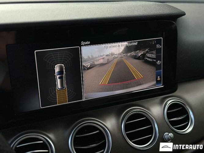 Mercedes E 220 47 interauto-car