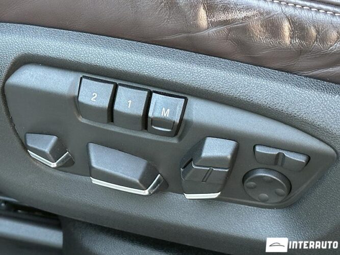 BMW X5 3.0D 51 interauto-car