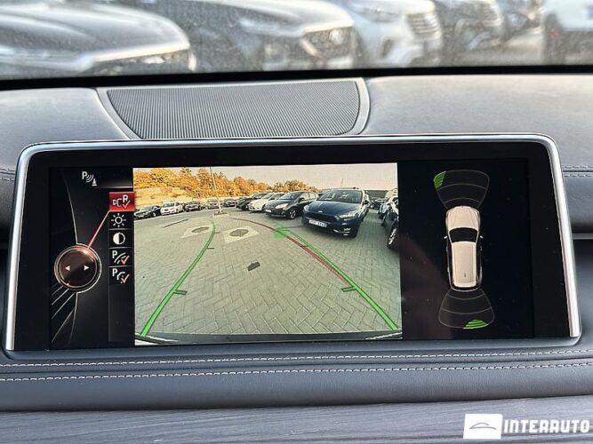BMW X5 3.0D 40 interauto-car