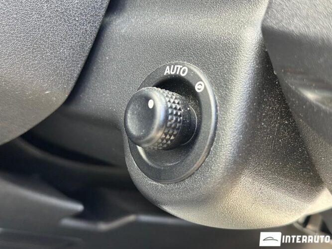 Land Rover Discovery 50 interauto-car