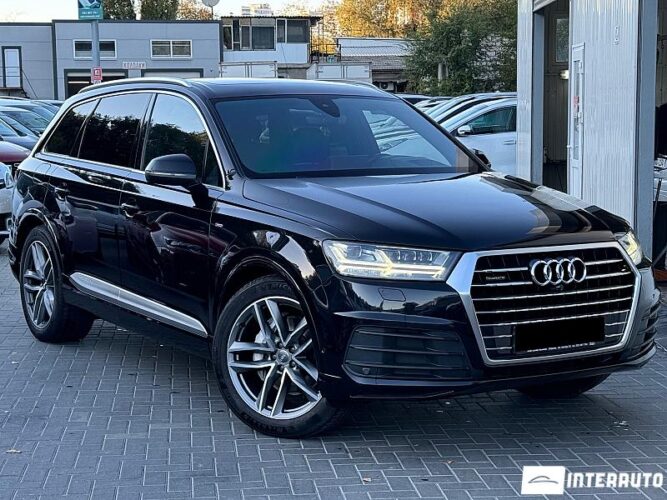 Audi Q7 41 interauto-car