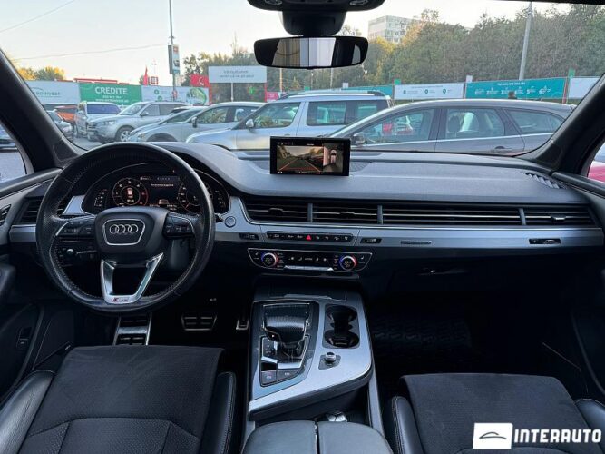 Audi Q7 46 interauto-car