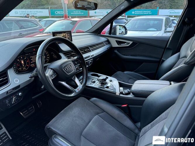Audi Q7 45 interauto-car