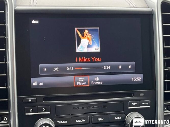 Porsche Cayenne 47 interauto-car