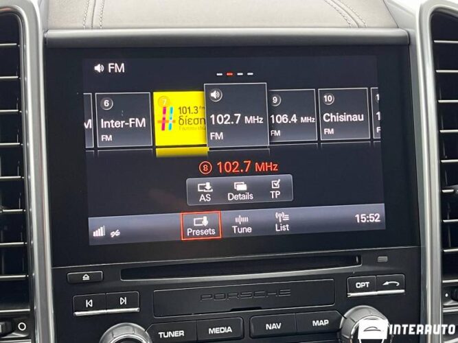 Porsche Cayenne 46 interauto-car