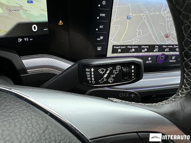 Volkswagen Touareg 50 interauto-car