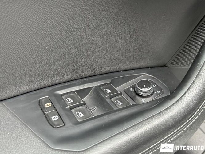 Volkswagen Touareg 54 interauto-car