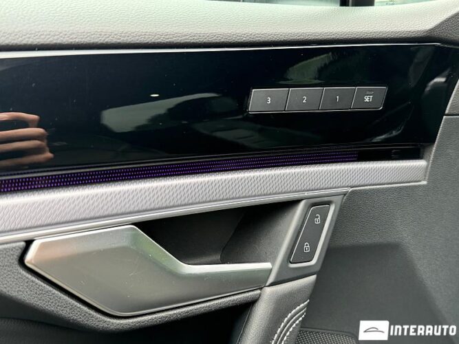 Volkswagen Touareg 48 interauto-car